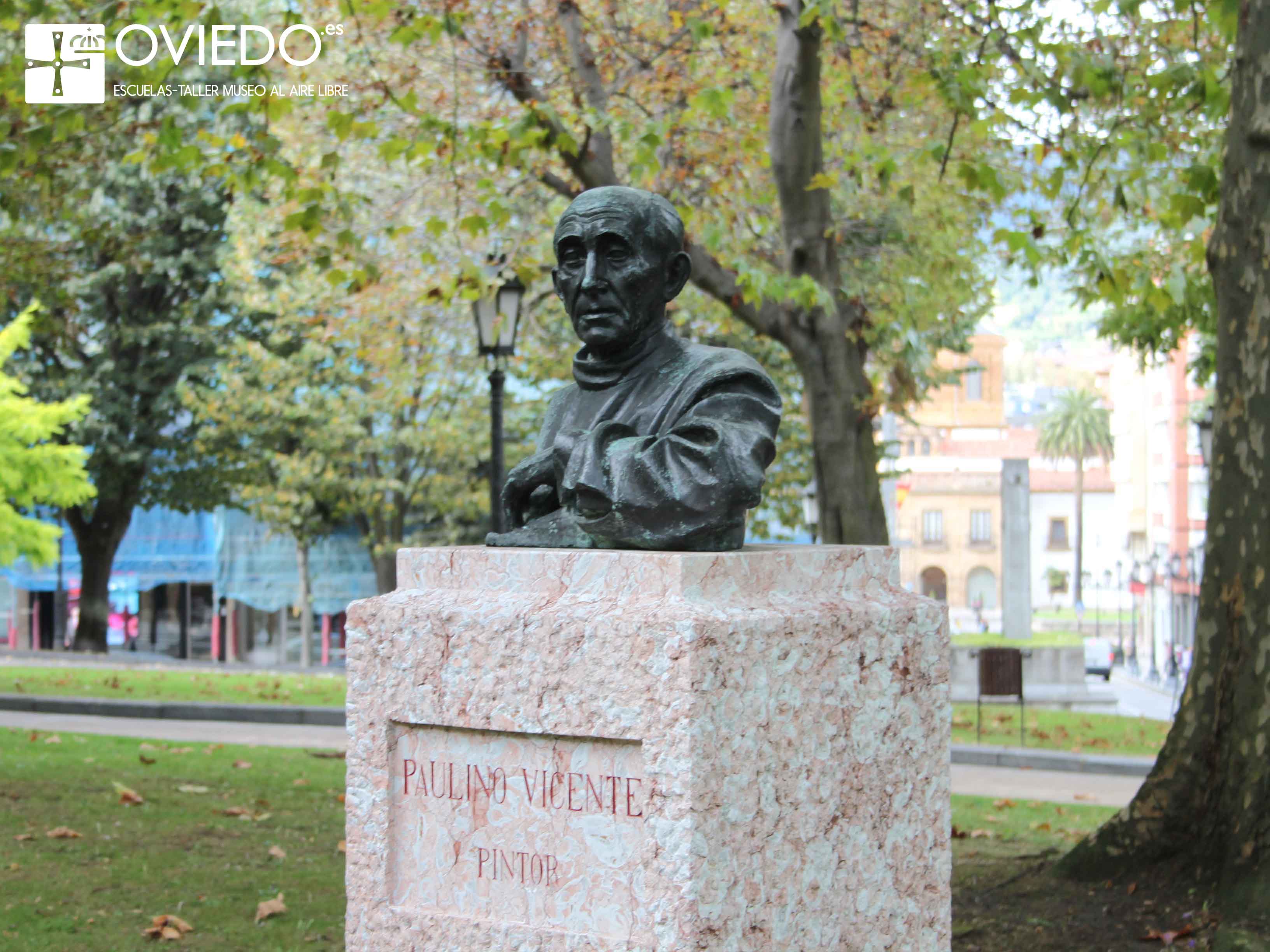Escultura Paulino Vicente